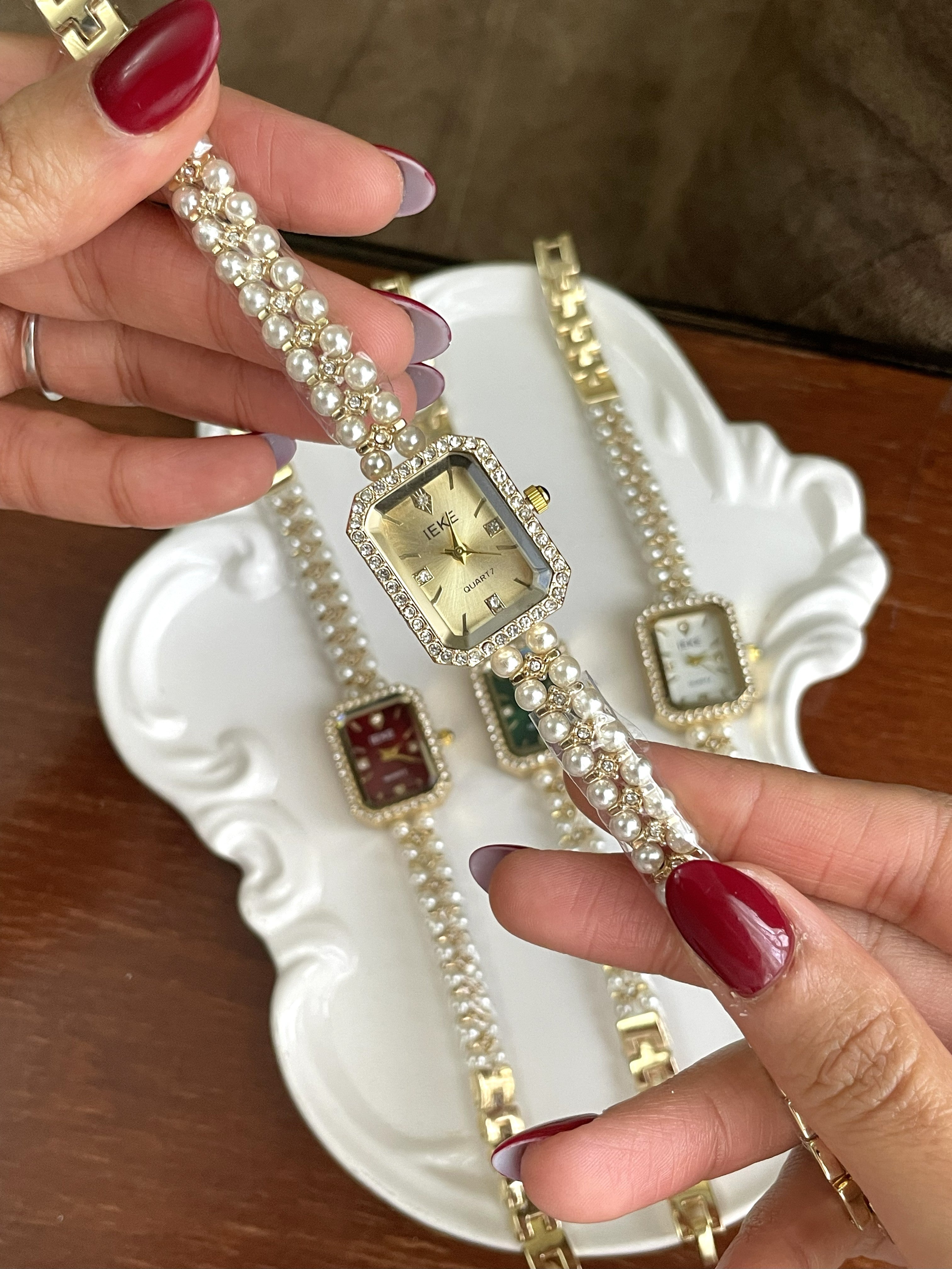 Montre Bijou PERLA IEKE™ – Élégance féminine & bracelet de perles (4 couleurs)