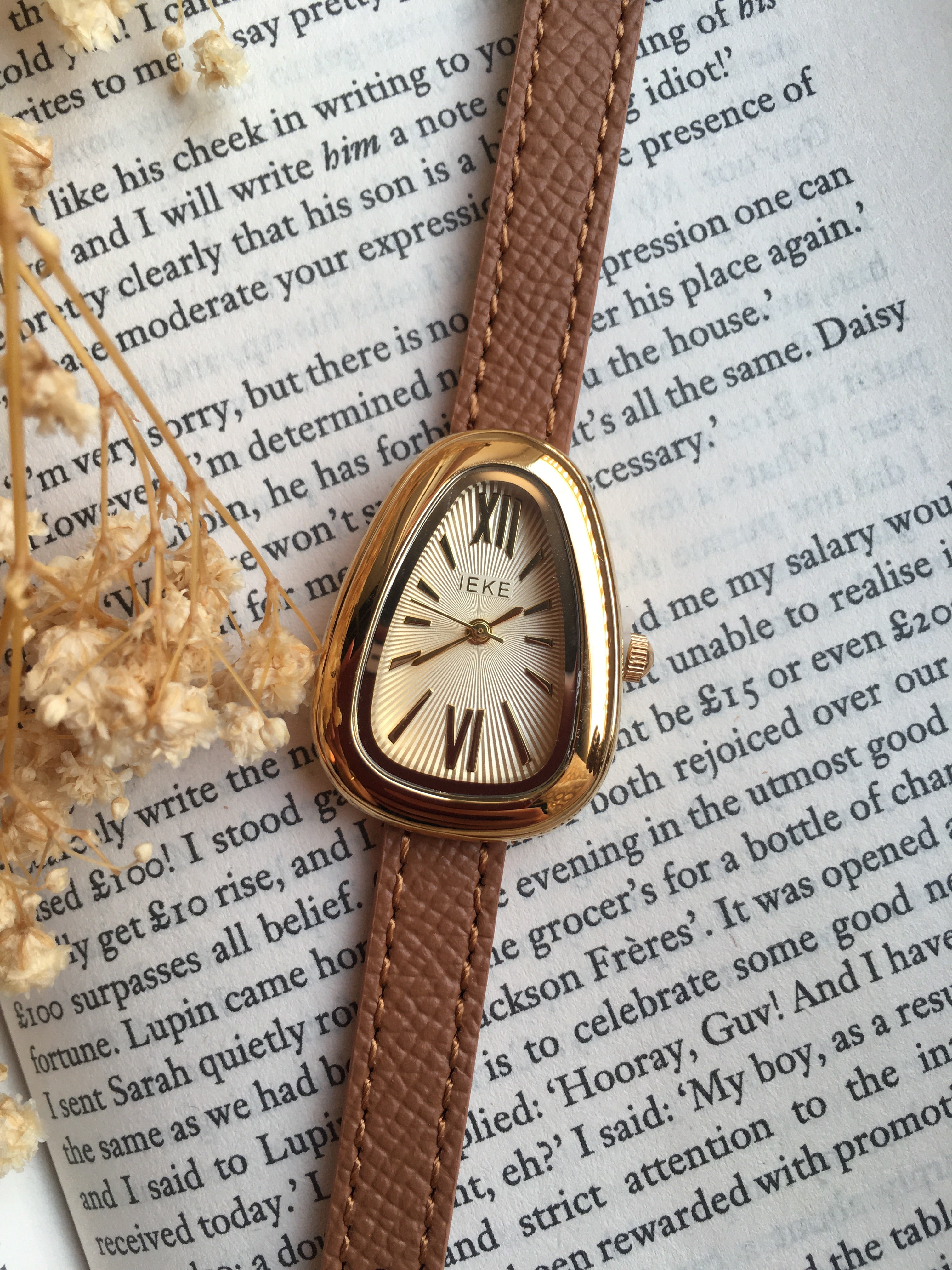 Montre IEKE Ovaline Camel
