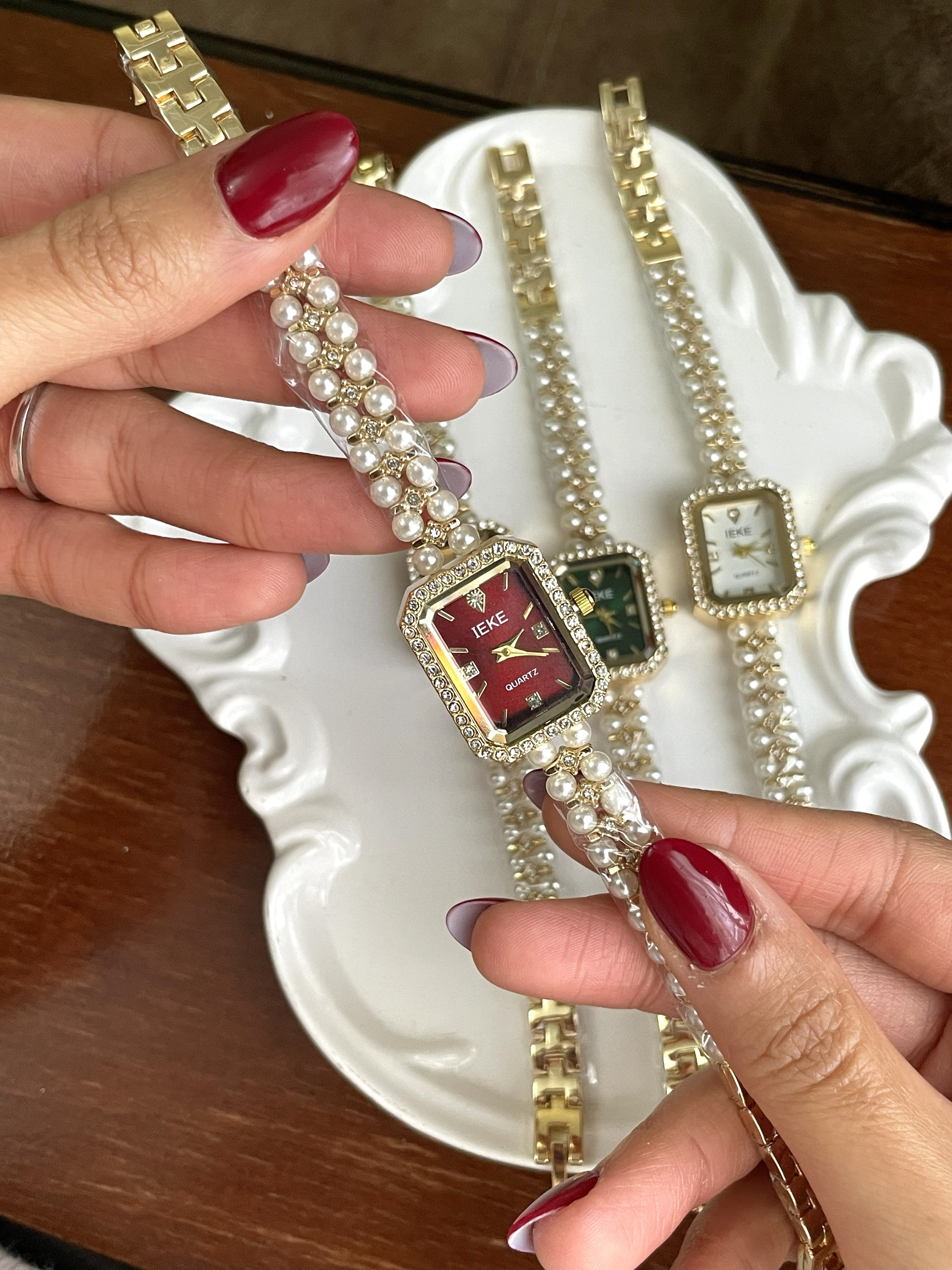 Montre Bijou PERLA IEKE™ – Élégance féminine & bracelet de perles (4 couleurs)