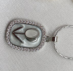 Collier Pendentif Fleur Argentée – Acier Inoxydable & Zircon