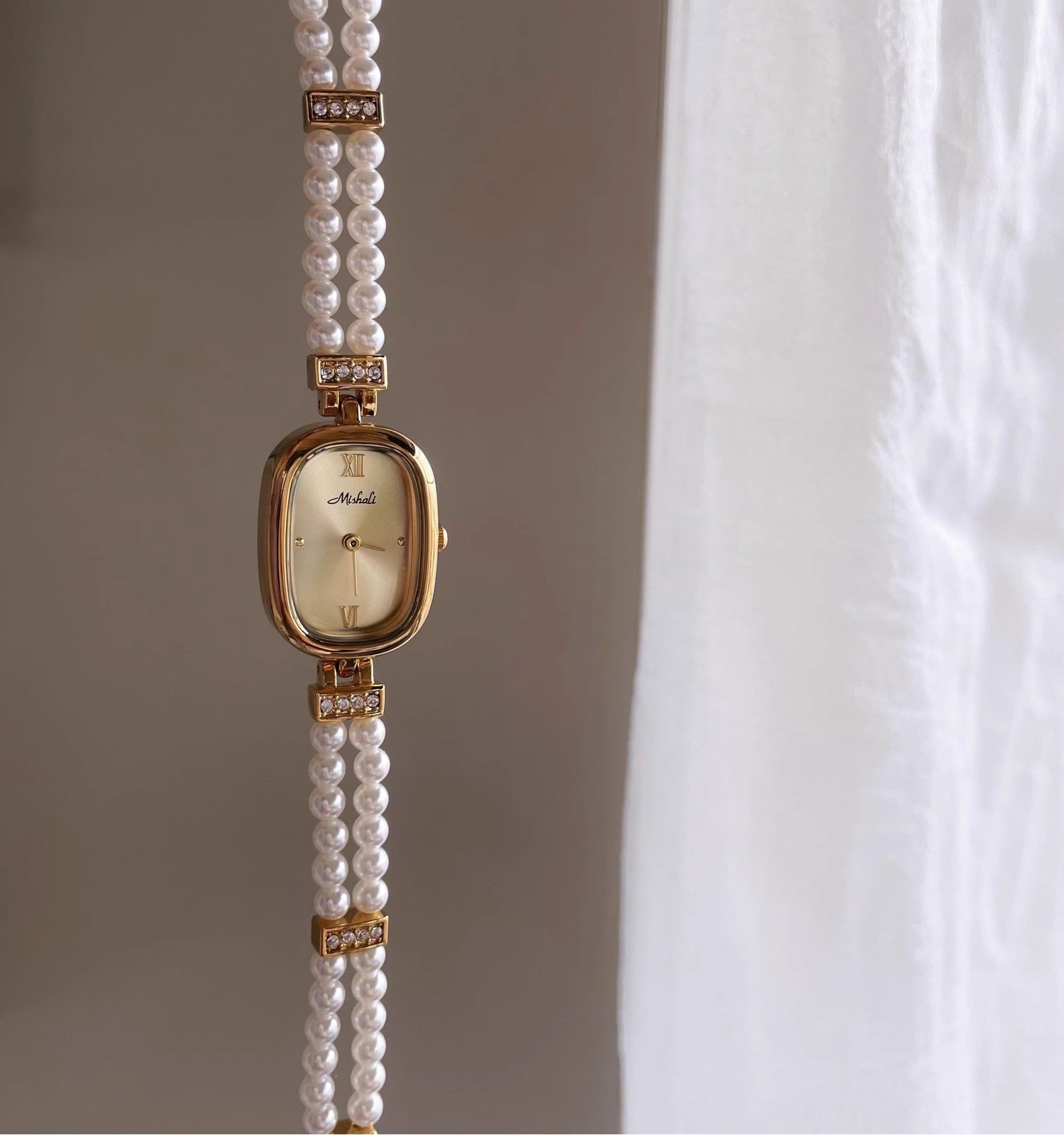 Montre Mishali Perla Femme – Bracelet Perlé & Cadran Nacré